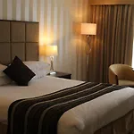 Menlo Park 4*