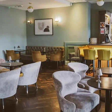 门罗公园酒店 4*