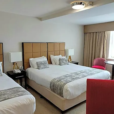 Menlo Park 4* Galway