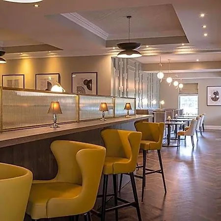 Menlo Park Hotell 4*