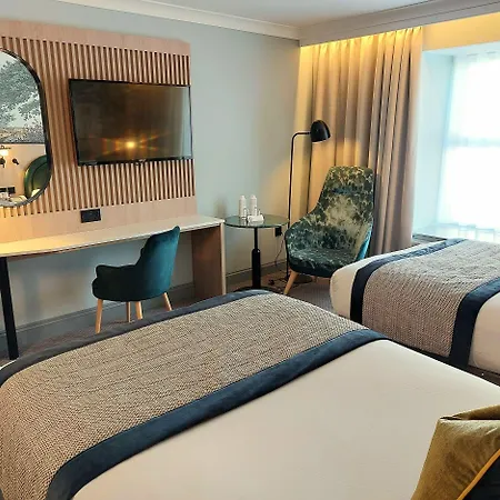 Menlo Park Hotell 4*