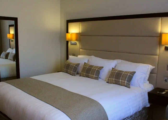 Hotel Menlo Park 4*