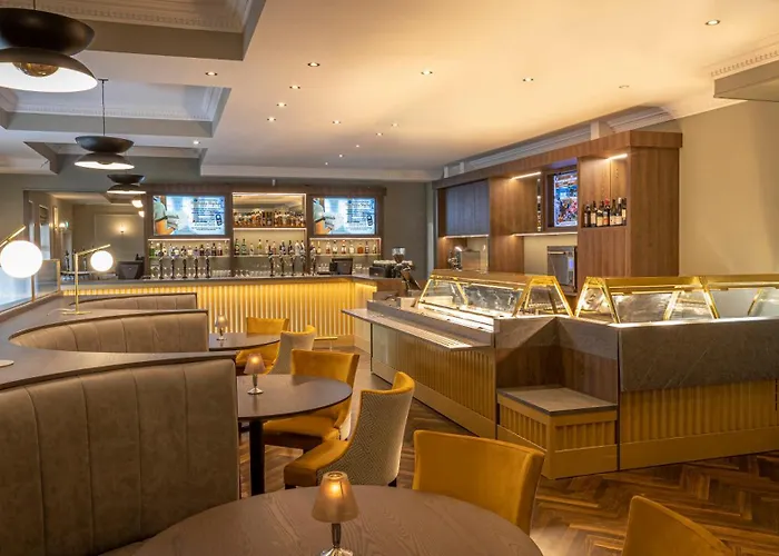 Hotel Menlo Park 4*