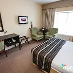 Menlo Park Hotel Galway