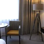 Menlo Park Hotel