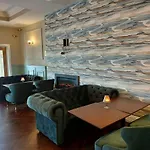 Menlo Park 4* Galway
