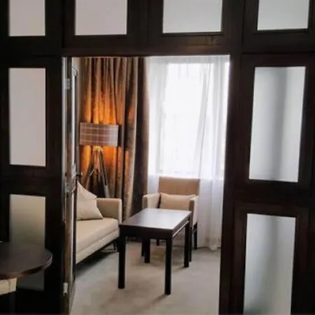 Menlo Park 4* Galway